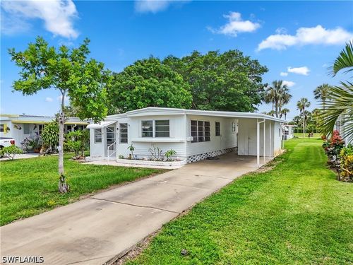 510 Menton Ln, NAPLES, FL, 34112-9112 | Card Image