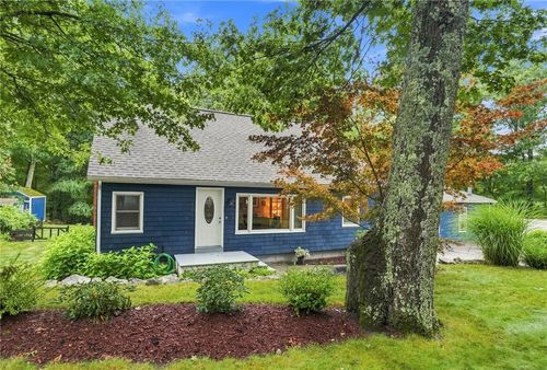 321 Cooper Hill Rd, Mapleville, RI, 02839-1104 | Card Image