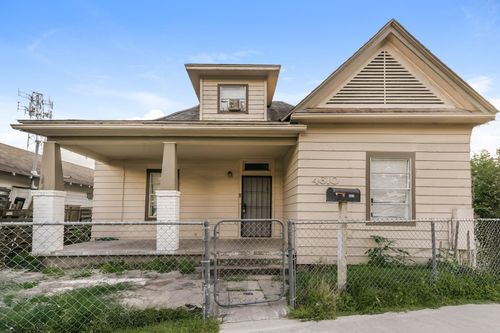 2-4610 Schroeder Street, Houston, TX, 77011 | Card Image