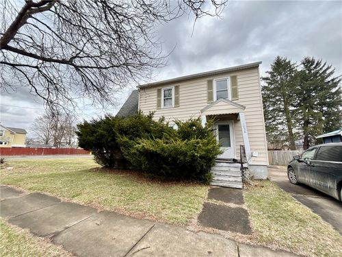1858 Davis St, Elmira, NY, 14901-1044 | Card Image