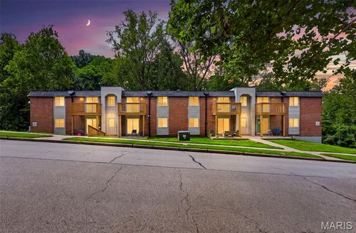 c-2812 Blackforest Dr, Saint Louis, MO, 63129-4028 | Card Image
