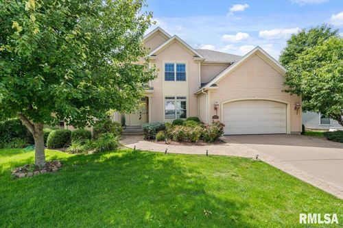 1512 E 5th St, Coal Valley, IL, 61240-9151 | Card Image