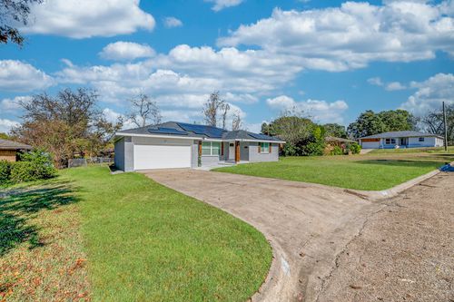 5511 Glen Forest Ln, Dallas, TX, 75241-1810 | Card Image