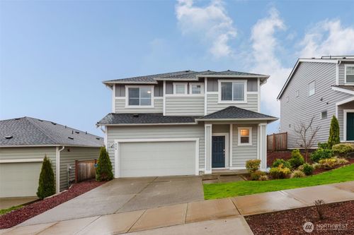 916 Baker Heights Loop, Bremerton, WA, 98312-2538 | Card Image