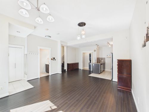 3-6733 Buswell St, Richmond, BC, V6Y0E3 | Card Image
