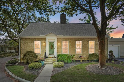 2539 Swan Dr, Grove City, OH, 43123-1751 | Card Image