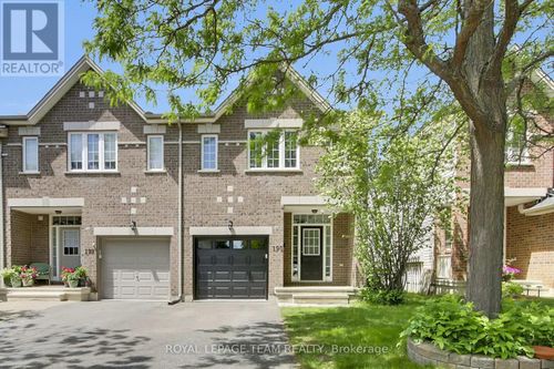 190 Saddlesmith Circle, Ottawa, ON, K2M2Y6 | Card Image