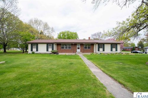2208 Clare Dr, North Mankato, MN, 56003-3407 | Card Image