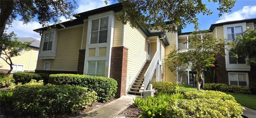 210-4115 Chatham Oak Ct, Tampa, FL, 33624-5187 | Card Image