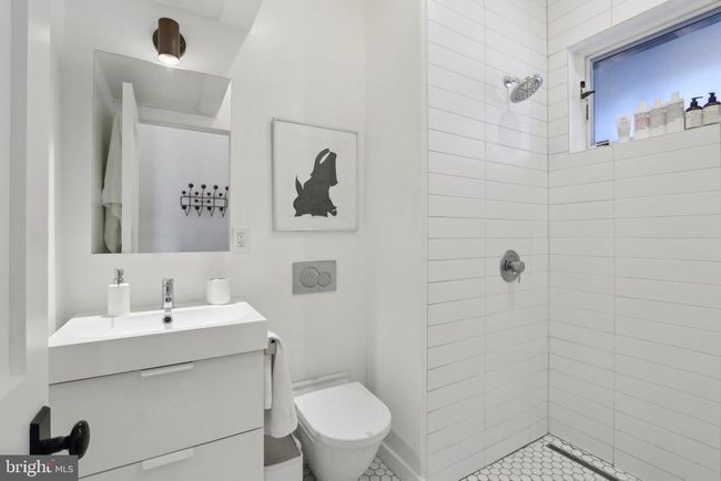 767 S 12 Th St, Townhouse with 5 bedrooms, 4 bathrooms and null parking in PHILADELPHIA PA | Image 44