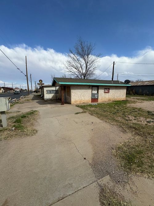 900 S Fort Worth St, Midland, TX, 79701-7373 | Card Image