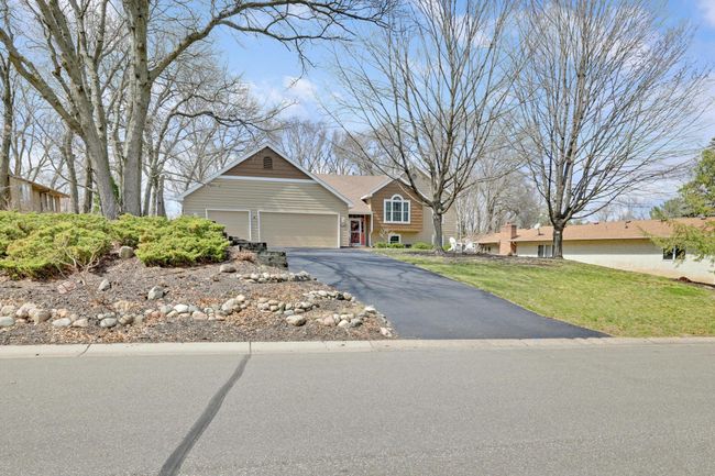 11672 Flintwood St Nw, House other with 5 bedrooms, 4 bathrooms and null parking in Coon Rapids MN | Image 52