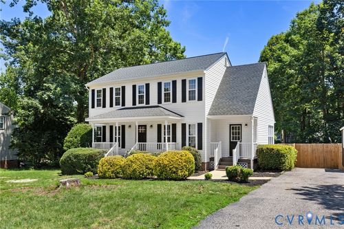 8119 Nashua Dr, Midlothian, VA, 23112-7622 | Card Image