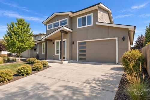 3242 S Annett Ave, Boise, ID, 83705-4221 | Card Image