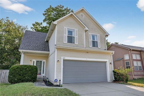 1829 Kansas Ave, Kansas City, MO, 64127-3163 | Card Image