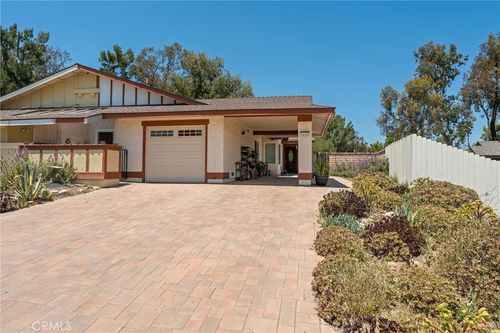 5259 Creekside Rd, Camarillo, CA, 93012-5419 | Card Image