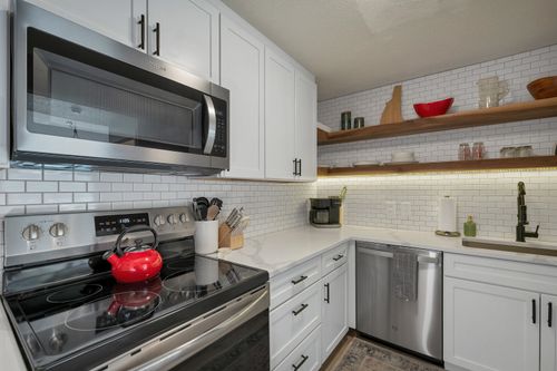 20F Seasons At Attitash Road, Bartlett, NH, 03812 | Card Image