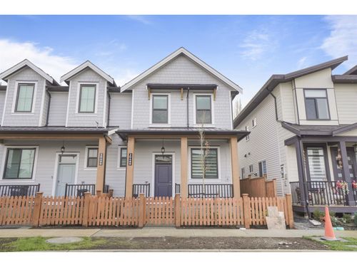 20488 75 Ave, Langley, BC, V2Y3S8 | Card Image