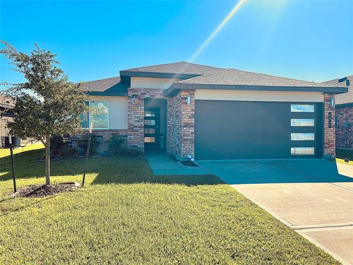 6811 Fleetwood Crescent Way, Richmond, TX, 77407-3697 | Card Image