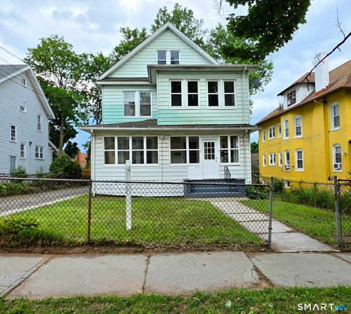 21-23 Sharon St, Hartford, CT, 06112 | Card Image