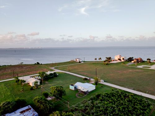 890 N Quailrun Avenue, Port LaVaca, TX, 77979 | Card Image