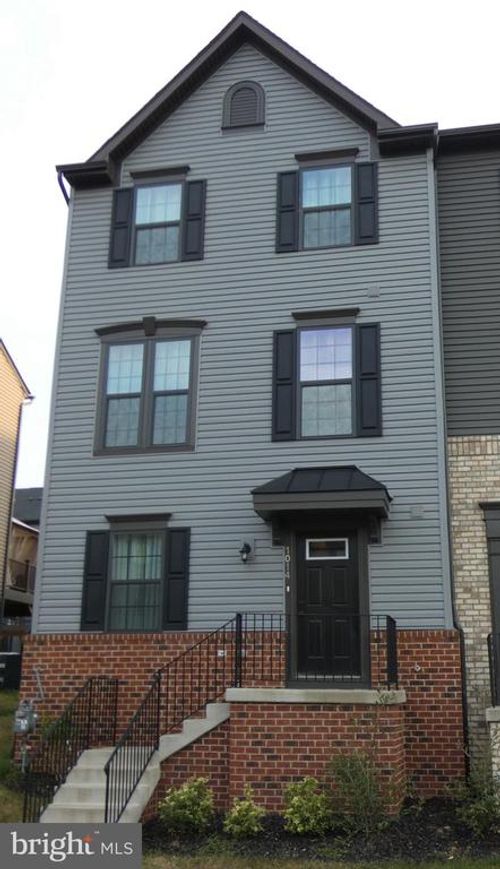 1014 Trestle Dr, FREDERICKSBURG, VA, 22401-6124 | Card Image