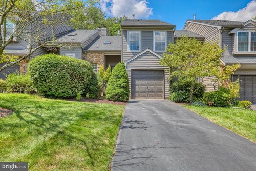 20 Andover Cir, Princeton, NJ, 08540 | Card Image