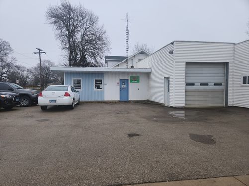 101 S Mccoy St, Granville, IL, 61326-9331 | Card Image