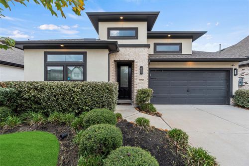 30706 Southern Dewberry Ct, Fulshear, TX, 77441-2215 | Card Image