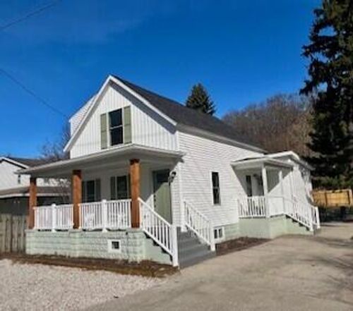 112 Blaine St, Michigan City, IN, 46360-2302 | Card Image