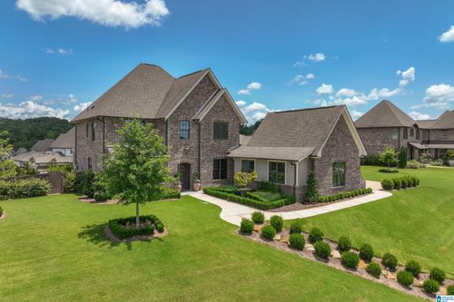887 Vestlake Ridge Dr, Vestavia, AL, 35242-2276 | Card Image
