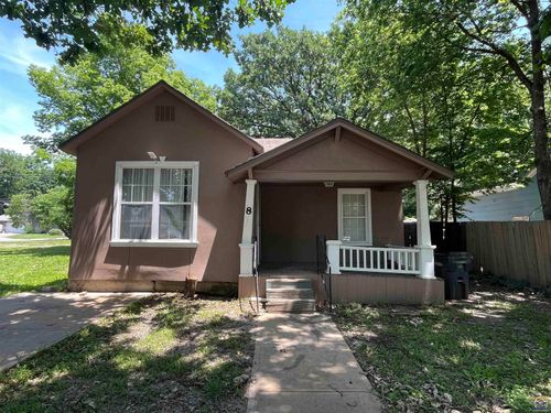 8 S Constitution St, Emporia, KS, 66801-4619 | Card Image