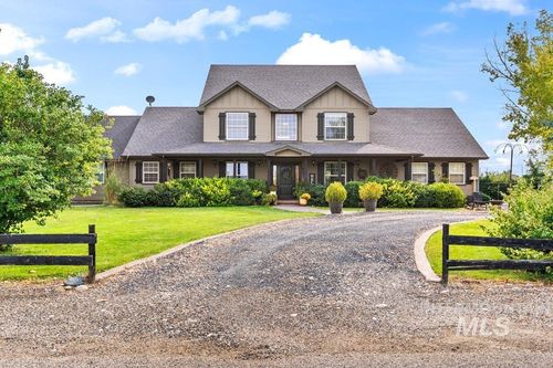 4535 Se 3rd Ave, New Plymouth, ID, 83655-5312 | Card Image