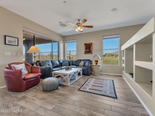 41310 N Clear Crossing Ct, House other with 2 bedrooms, 2 bathrooms and null parking in Anthem AZ | Image 11