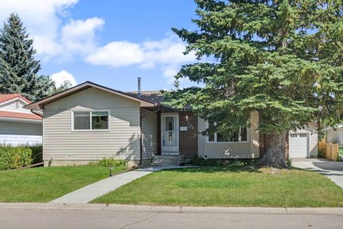 231 Cedarille Green Sw, Calgary, AB, T2W2H3 | Card Image