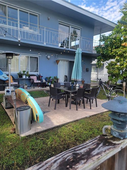 apt-5-2033 Calais Dr, Miami Beach, FL, 33141-3565 | Card Image