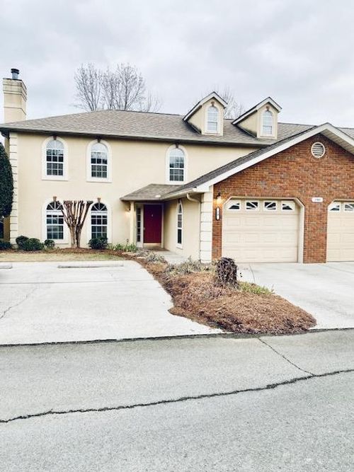 1702 White Oak Ln, Dalton, GA, 30721-0215 | Card Image