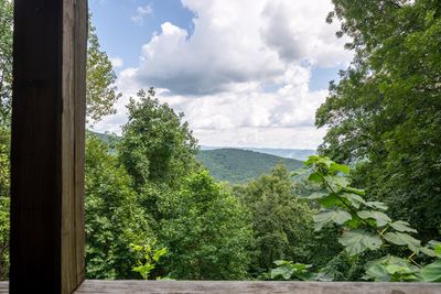 1534 Walnut Ridge, Home with 3 bedrooms, 3 bathrooms and null parking in Ellijay GA | Image 2