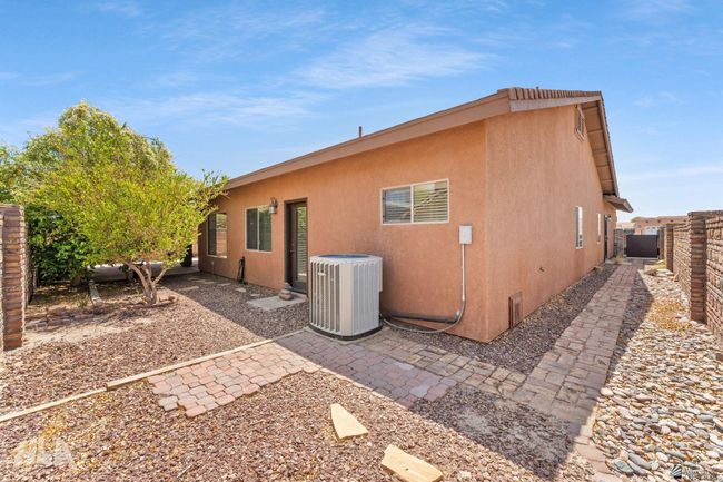 10320 E 37 Th Pl, House other with 4 bedrooms, 2 bathrooms and 2 parking in Yuma AZ | Image 39