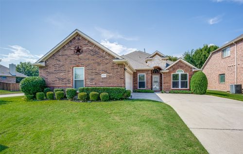 9704 Havenway Dr, Argyle, TX, 76226-4240 | Card Image