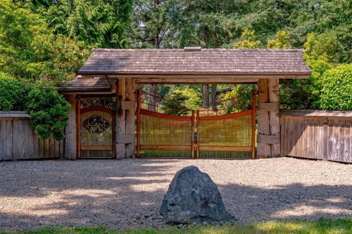 9 Teapot Rd, Lasqueti Island, BC, V0R2J0 | Card Image