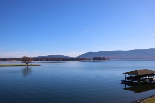 54 Peninsula Point Dr, Moneta, VA, 24121-3278 | Card Image