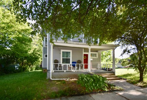 1722 Chestnut St, Rockford, IL, 61102-1922 | Card Image
