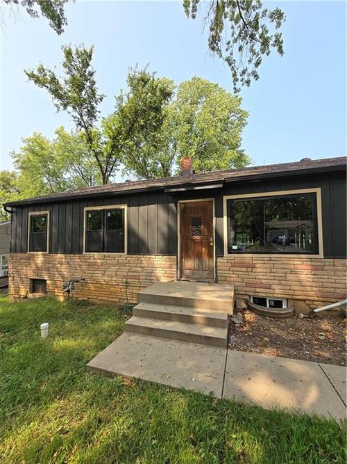 5720 E 101st Terrace, Kansas City, MO, 64137 | Card Image