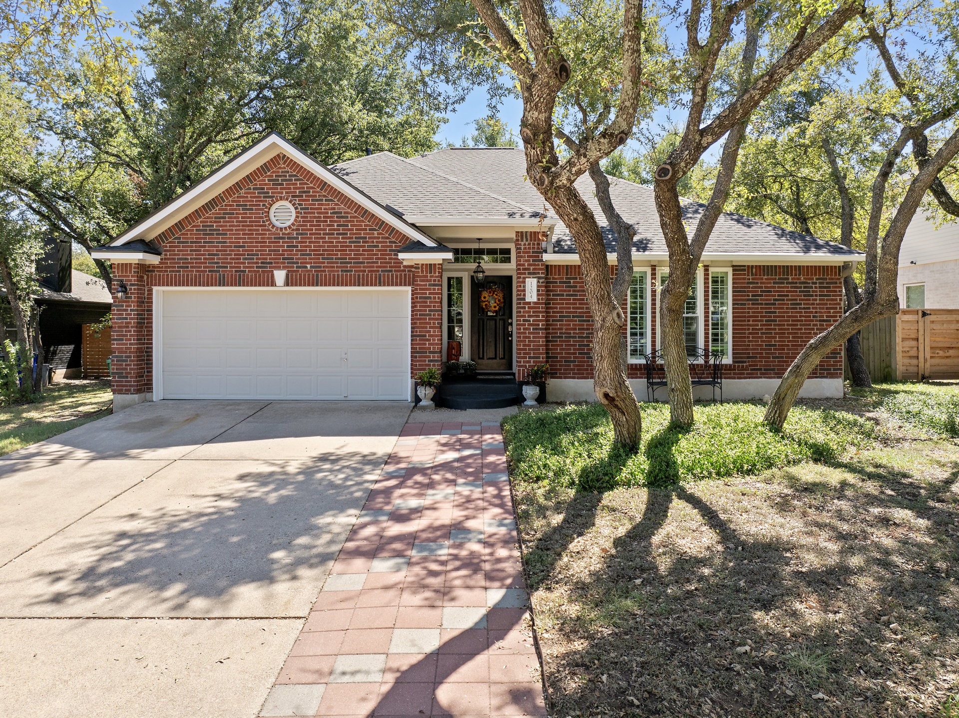 Mahogany Ln, Cedar Park, TX 78613