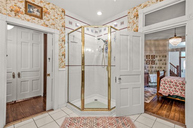 1303 W Main St, House other with 4 bedrooms, 3 bathrooms and null parking in Waxahachie TX | Image 24