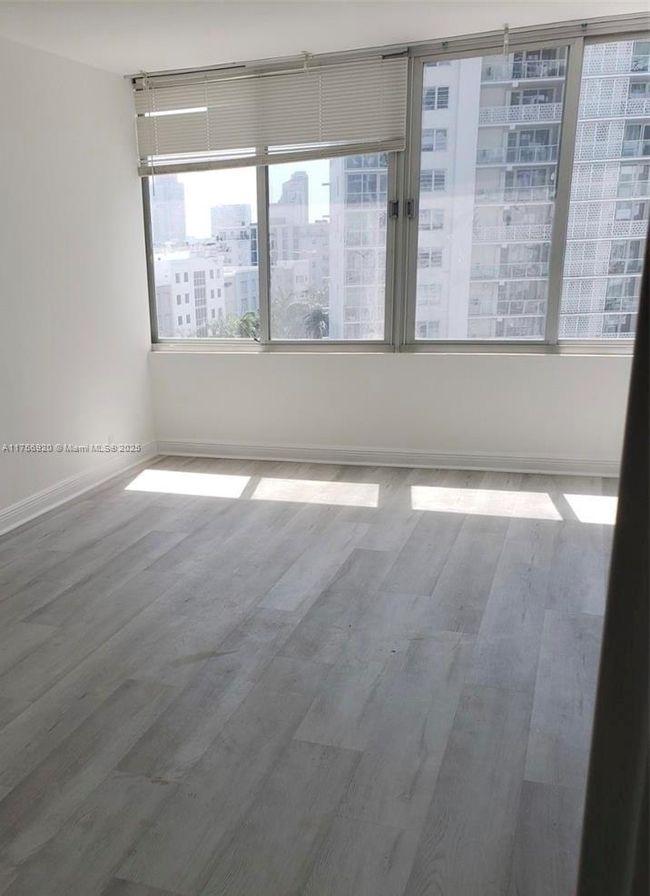 APT-702 - 1000 West Ave, Condo with 2 bedrooms, 2 bathrooms and null parking in Miami Beach FL | Image 11