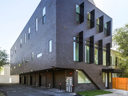 5-544 N 600 W, Salt Lake City, UT, 84116-4889 | Card Image