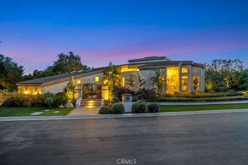 4514 Rayburn St, Westlake Village, CA, 91362-4738 | Card Image