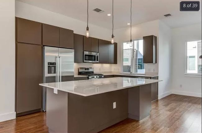 UNIT-8 - 1801 E 2 Nd St, Condo with 3 bedrooms, 4 bathrooms and 2 parking in Austin TX | Image 8